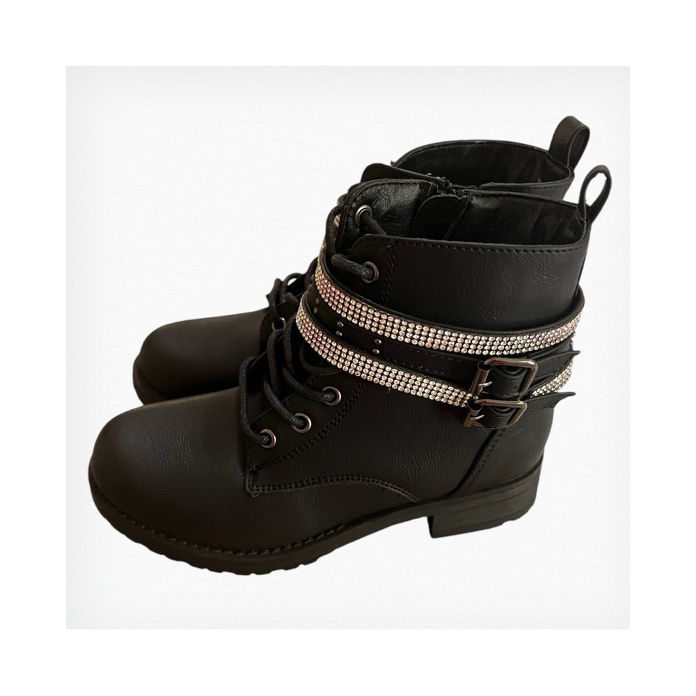 Mudd combat boots